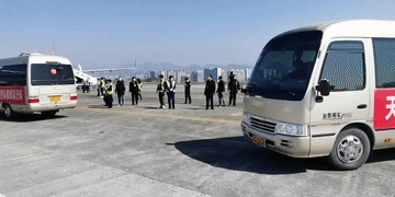 “封城”手记：见证守望相助的力量