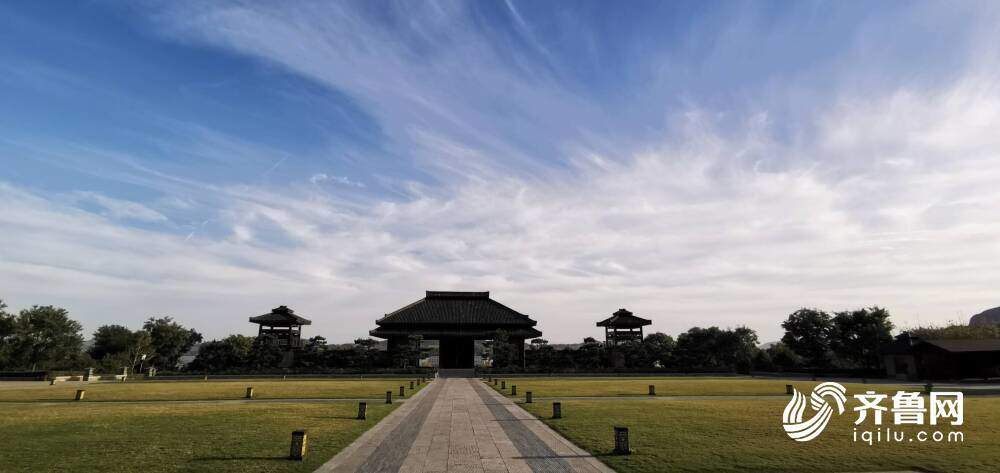 鍦ㄥ凹灞辩瓑浣犳潵