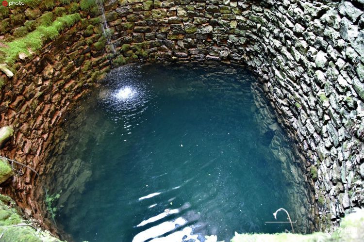 山东最“奇特”网红螺旋井，打水要走108级台阶