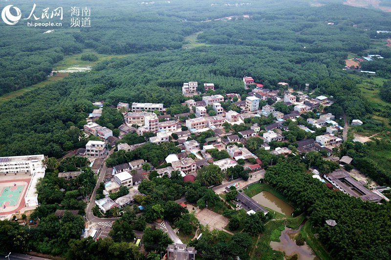 听调声观火山海岸！俄媒记者感受海南儋州风情