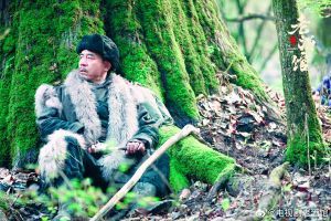 《老酒馆》戏太好 陈宝国破了十年酒戒也要演