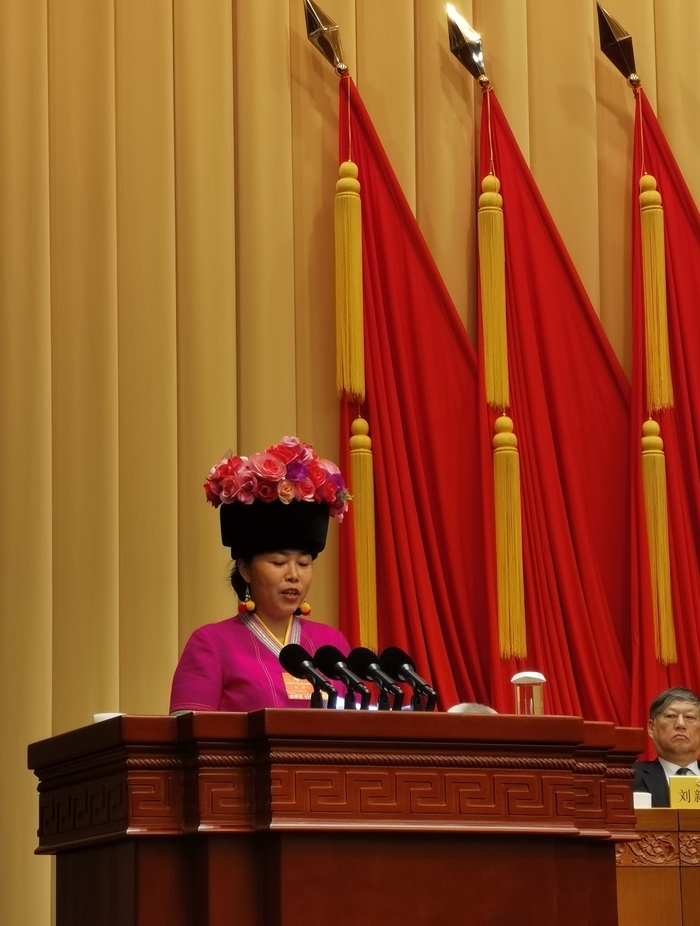 聚焦两会丨24位委员的参政心声——孔维克独家记录全国政协十三届五次会议大会发言