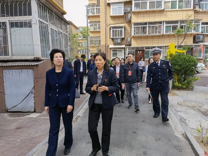 住老小区 过新生活——“商量”为“加快老旧小区改造”寻良策