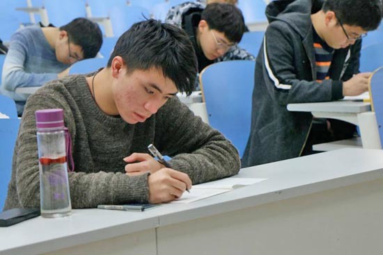 五年236门次课程考试无人监考！中国石油大学（华东）免监考考试培育学生诚信品质