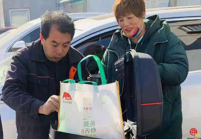 脱下戎装着工装，供暖“老兵”为民站好守暖岗