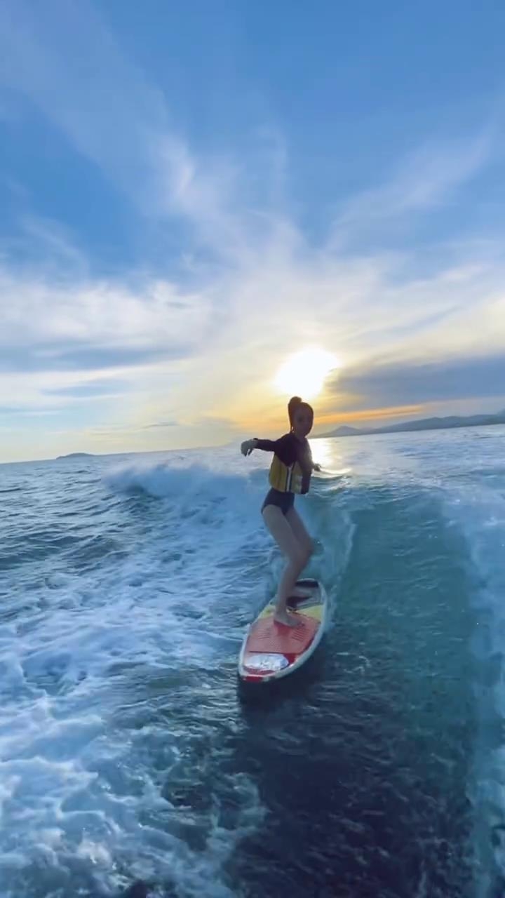 Angelababy冲浪|人间极品！Angelababy冲浪惊艳了