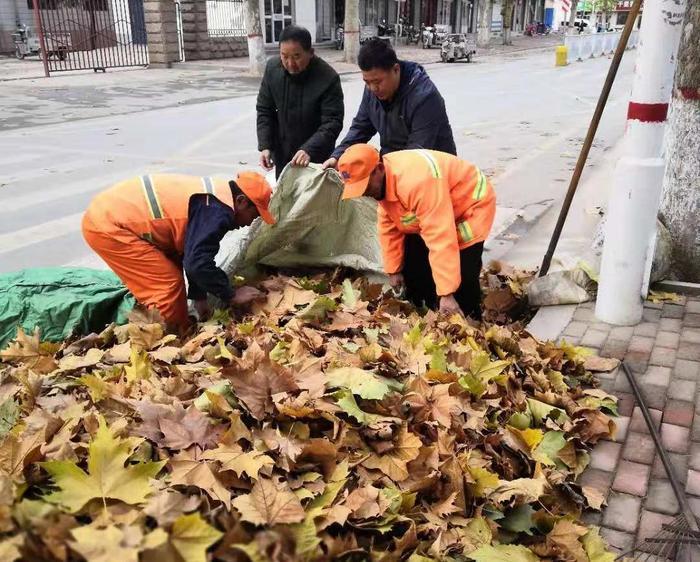 百名青年记者走基层