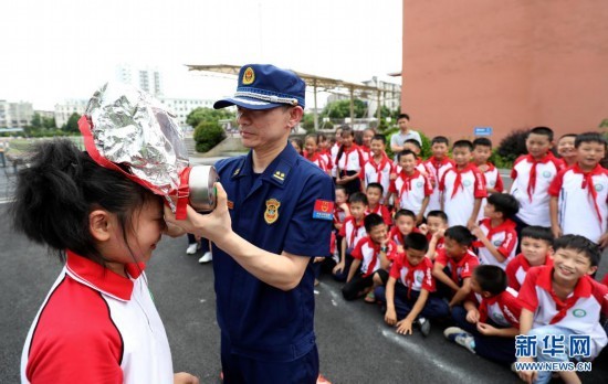 湖南资兴：消防安全教育进校园