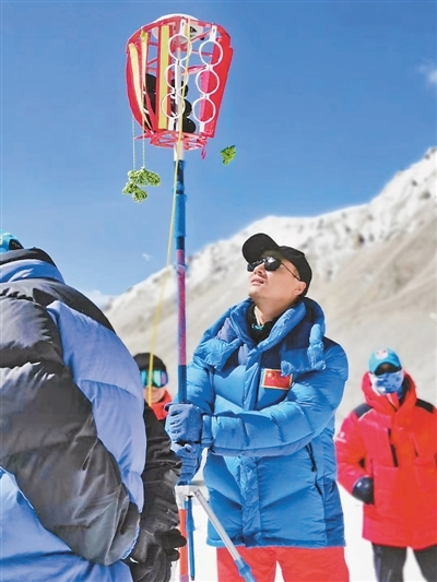 8848.86米 珠峰新高程