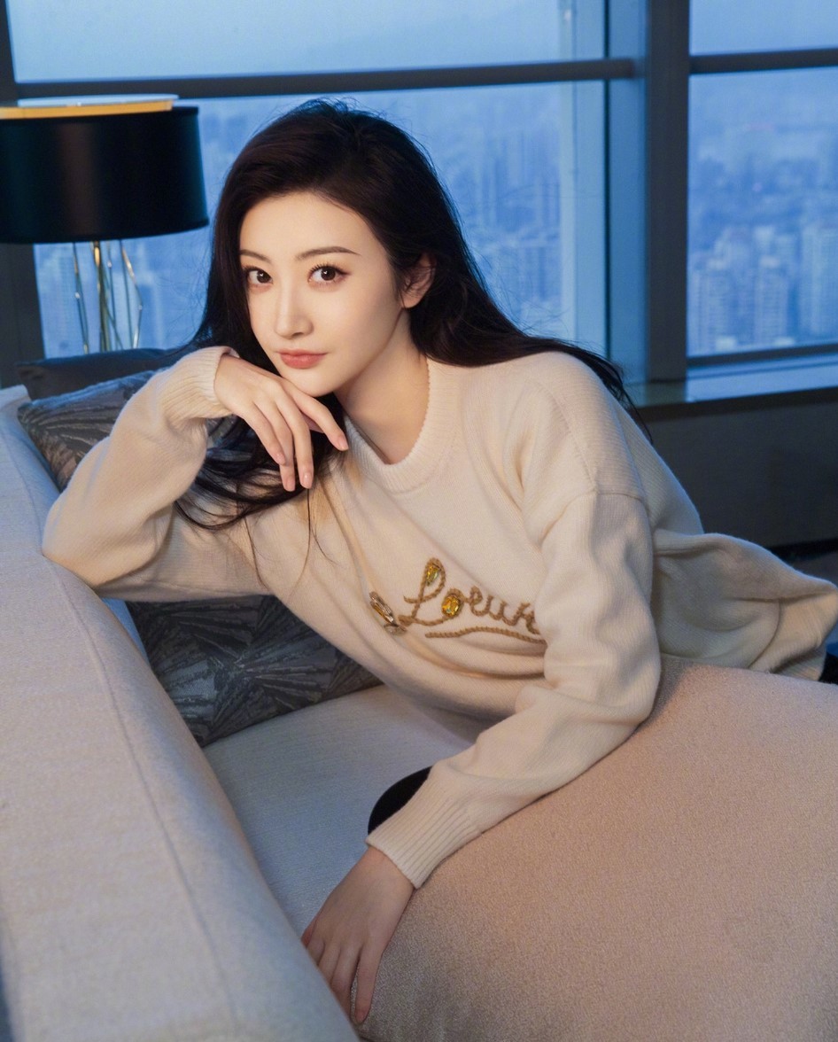 从小美到大！景甜童年旧照曝光