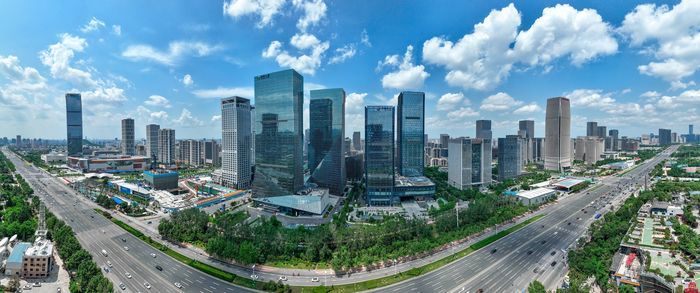 为CBD交流搭桥  为城市发展把脉  这场泉城春日盛会赋能商务区发展新格局