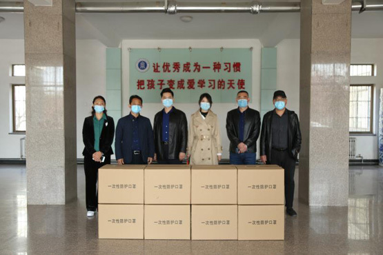 危中寻“机” ！莱西海归青年研制口罩机助力防疫