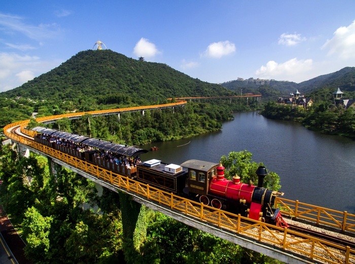 章丘“世界级城市滨水文化旅游度假区”啥底气？深圳总部带你看一看