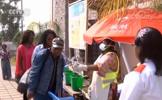 关注埃博拉疫情 非盟：立即采取国际行动应对疫情