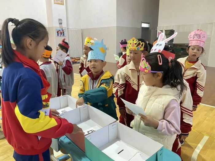 考试变游戏 来看看历城区祥泰实验学校的一年级拼音趣味闯关