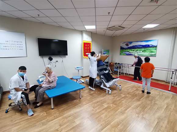 泉城“商量”现场寻良策：老有所养与老有所医如何“双向奔赴”？