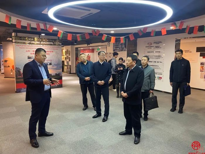 陕西省商务厅领导来济南国贸电商产业园调研跨境电商工作