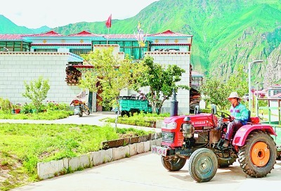 斩断“穷根” 笑迎小康——西藏自治区加查县共康村的脱贫之路