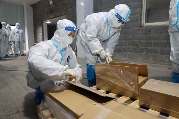 日处置量800吨！年夜饭餐桌上的进口冷链美食从这里安全出仓