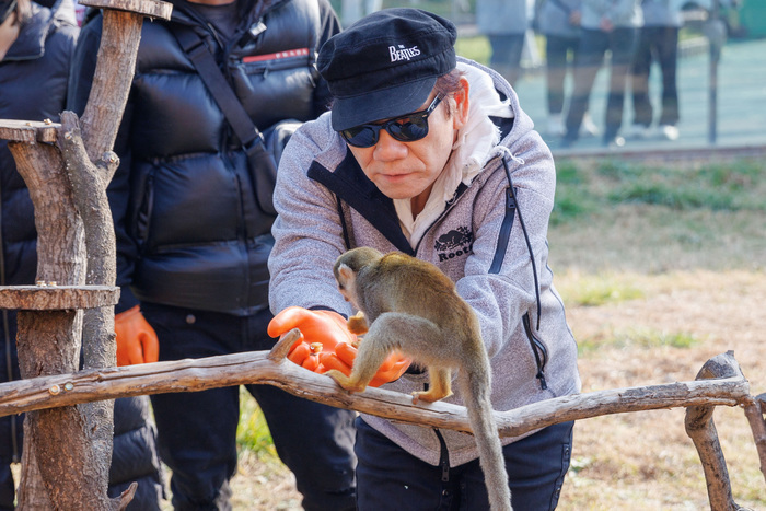 知名歌手赵传惊喜现身动物世界，与小小鸟梦幻联动
