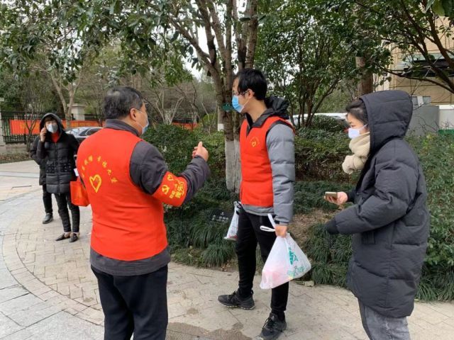 党员家庭别样红 科协干部全家战“疫”第一线