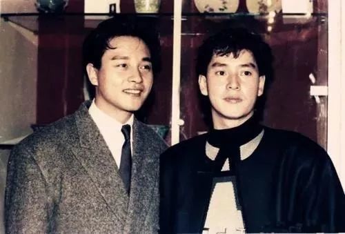 1981꣬Źٺел