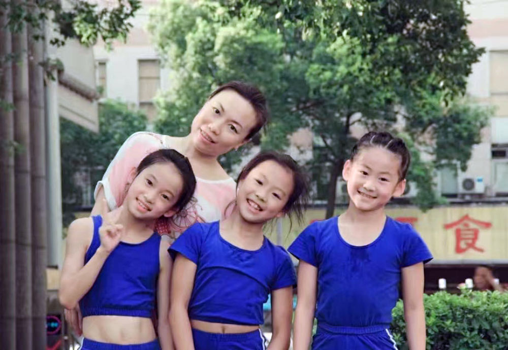 人生何处不舞台，“一字马”考生竟是健美操世界亚军