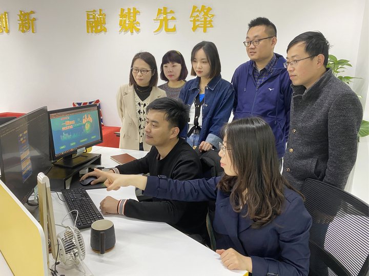 一夜上线，“一键响应泉城抗疫问询热线”背后是这群人的默默付出