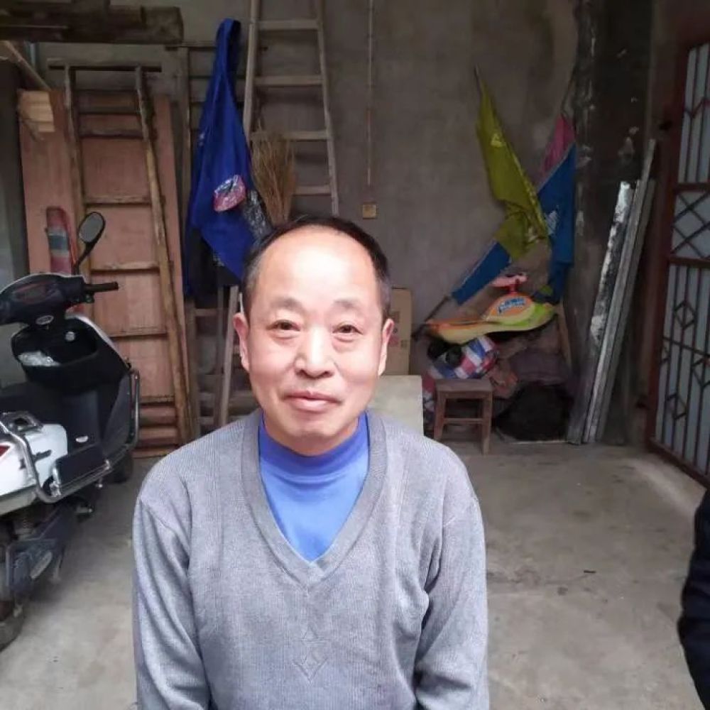 结局太暖！图书馆留言农民工在东莞找到工作 对读书的热爱与城市的温情