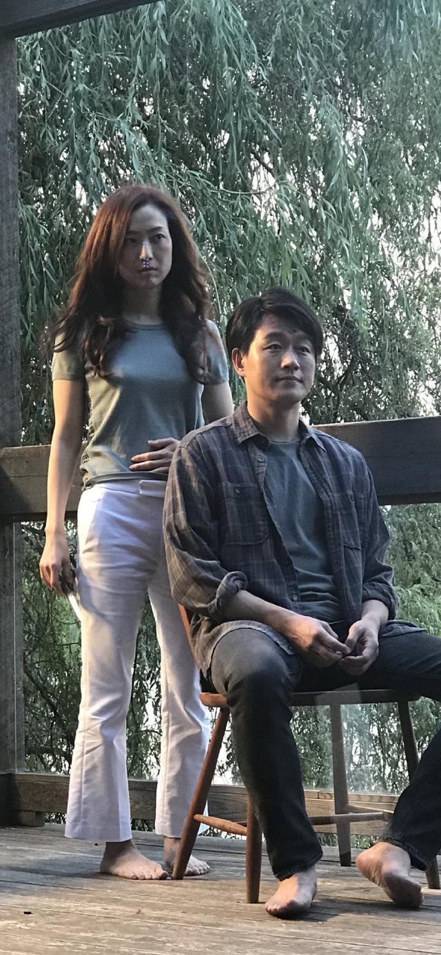 女神|郑秀文与小7岁佟大为首次拍戏，两人配合默契被夸CP感十足