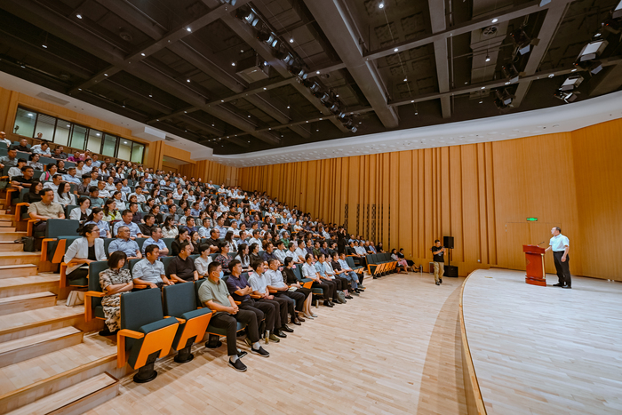 新学期工作划重点！历城区教育和体育局召开新学期工作部署会议