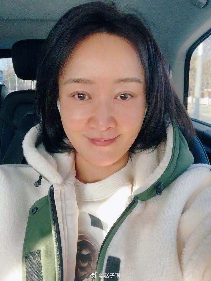 前央视最美主持赵子琪晒娃 曝光了赵子琪家中的内景