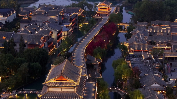 明水古城秋意浓 古色古香引人游