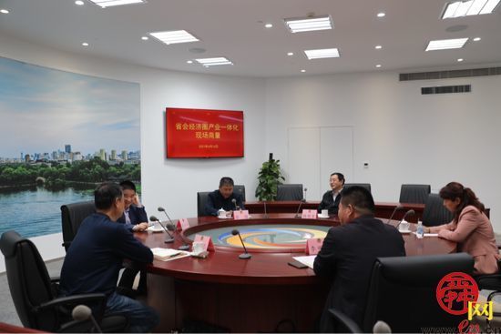 打造公共支撑体系 完善基础设施建设 市政协围绕“加快省会经济圈一体化发展”现场商量