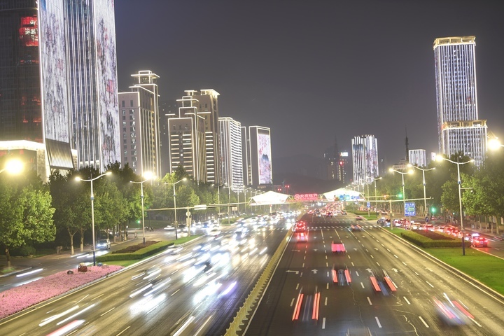 点亮泉城之夜！