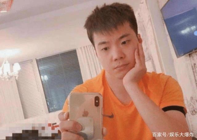 李小璐给甜馨改名 网友猜测是不是没有这么简单