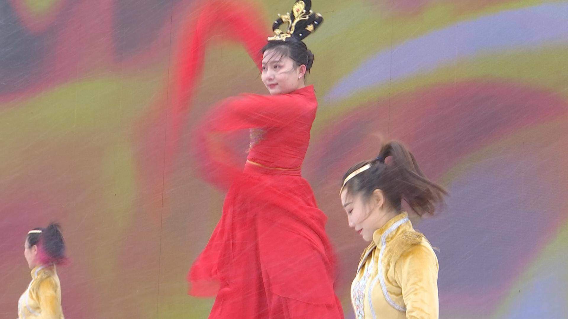 应势、应时、应需！这场黄河岸边的“年轻大集”把黄河大集的真意做透了