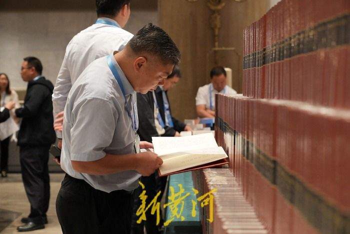 《齐鲁文库》首批成果震撼亮相，囊括264种经典古籍、6种山东通志及数百种红色文献