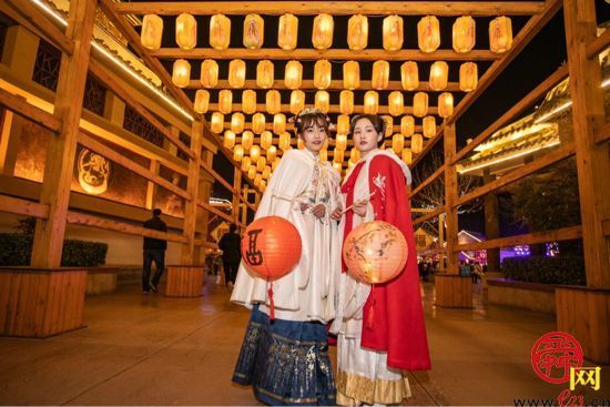 开园6年间产品迭代更新不停步 济南方特成了泉城文旅“爆款”代名词