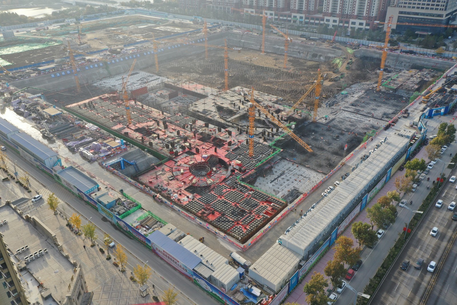山东省最大单建式甲类人防工程进展顺利 确保明年牡丹节前投入使用