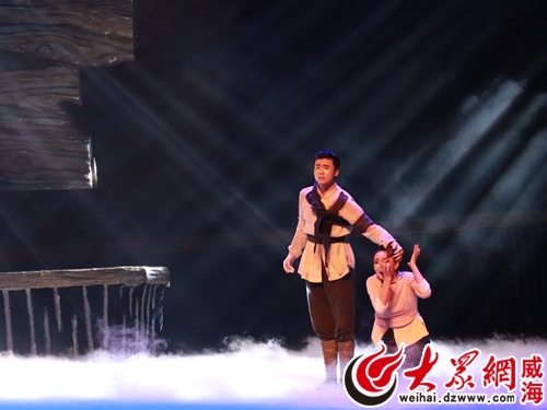 《乳娘》公演一周年，携“乳儿”回家了