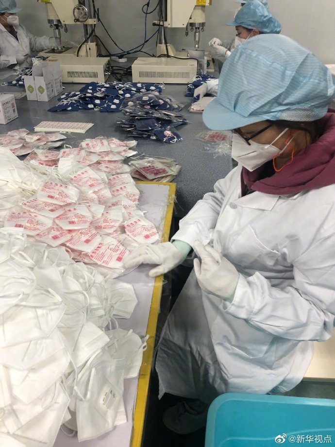 口罩材料等企业加班加点生产