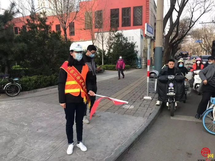 文明出行 你我同行——济南市五院医技党支部助力交通文明岗