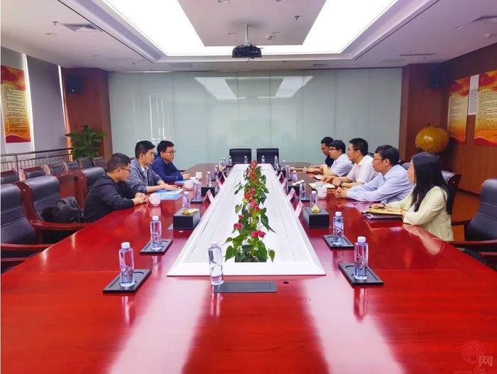 中国地质大学(武汉)、中国地质科学院物化探所专家到省地矿局一院考察调研