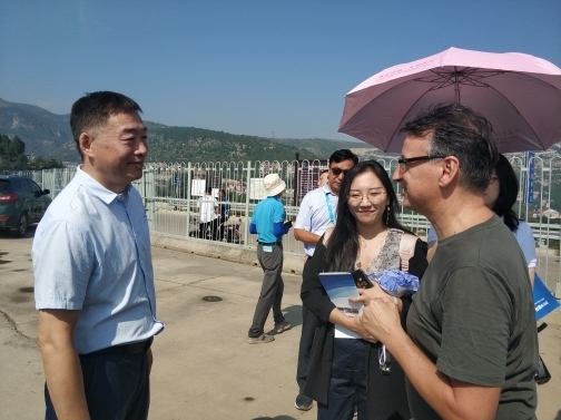 国际泉水文化景观城市联盟专家探秘济南泉文化