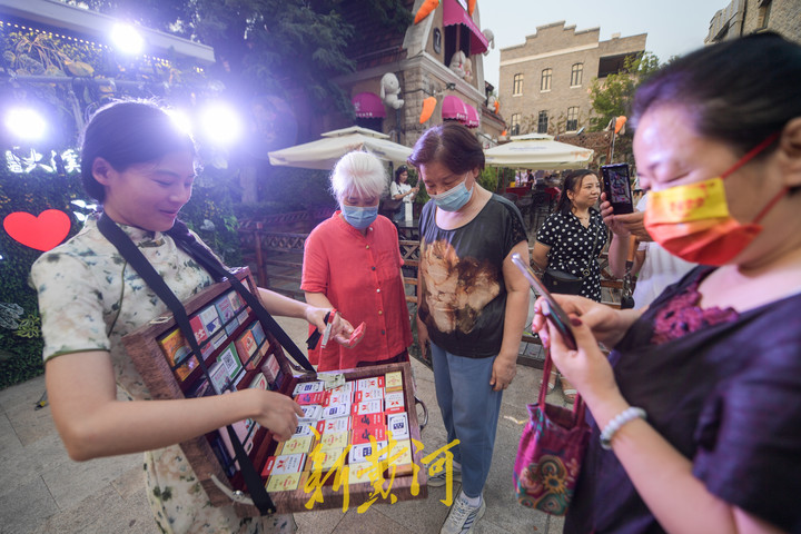 老商埠上演实景戏剧 充满艺术民国范儿