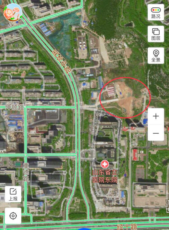 【啄木鸟在行动】奥体中路与坤顺路交叉口东侧大片山体裸露