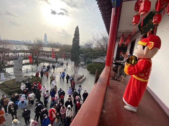 赏灯、游园、民俗、嬉雪……济南文旅集团各景区人气渐旺，精彩不断！