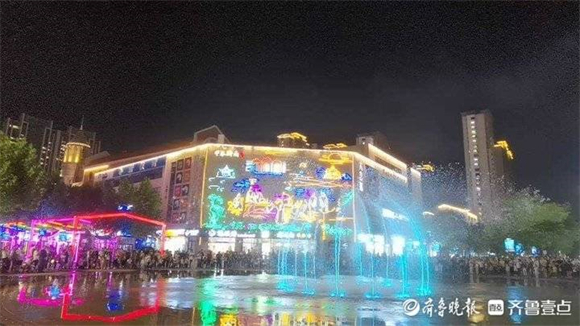 商业街区获评国家4A级景区？这块金字招牌是咋评的