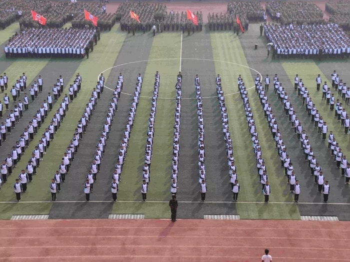 6000小“萌新”到位！山东现代学院开学迎新